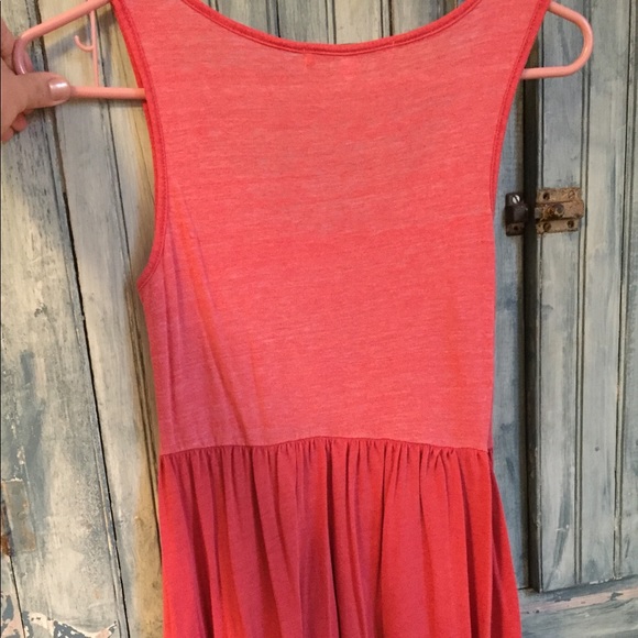 Pink dress - Picture 3 of 4